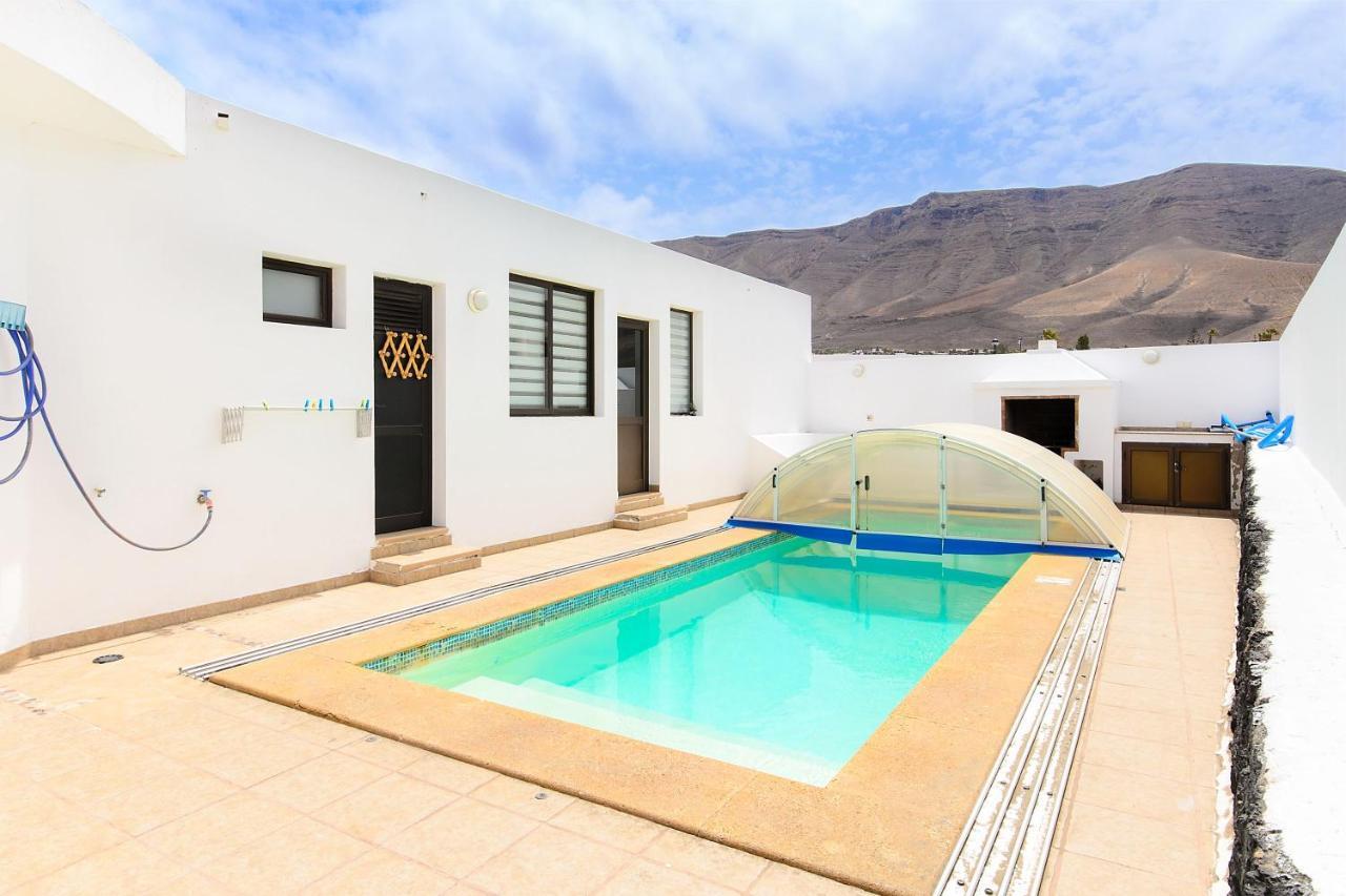 Famara Beach Apt מראה חיצוני תמונה